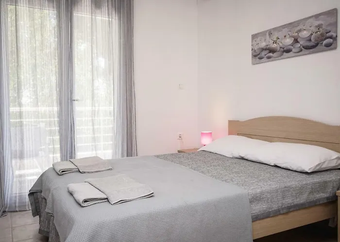 Casa vacanze Nektarios Garenias Kipoupoli *