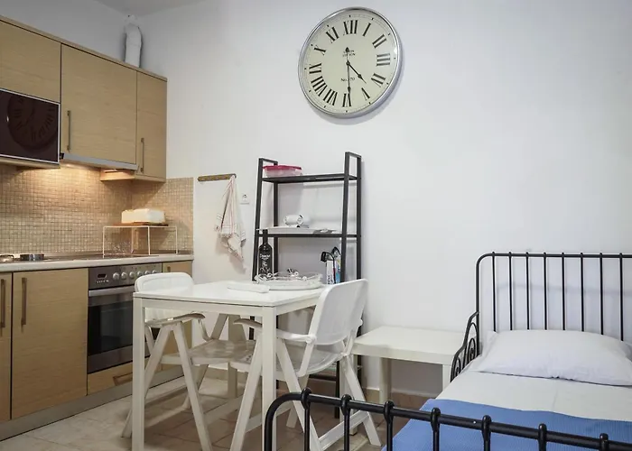 Nektarios Garenias Kipoupoli Casa vacanze