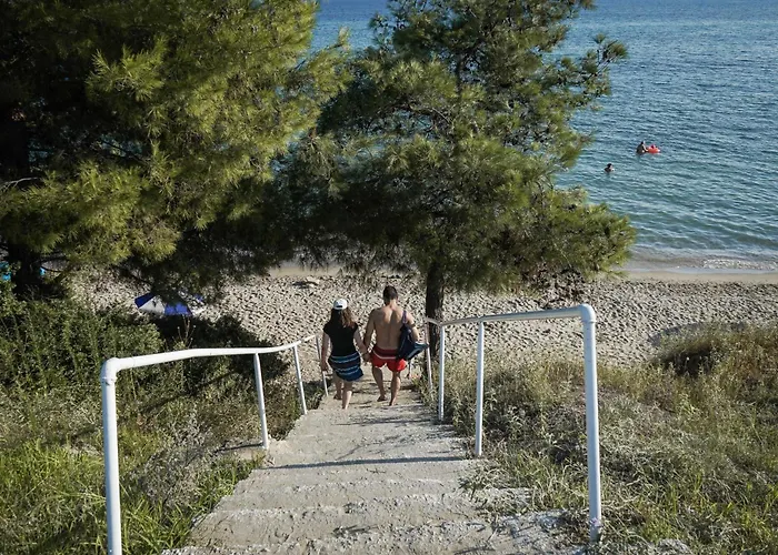 Nektarios Garenias Kipoupoli Casa vacanze *