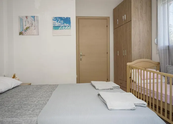 Nektarios Garenias Kipoupoli Casa vacanze
