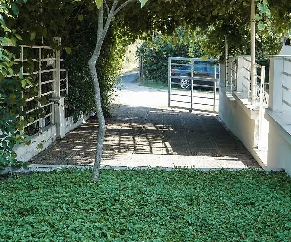 Casa vacanze Nektarios Garenias Kipoupoli